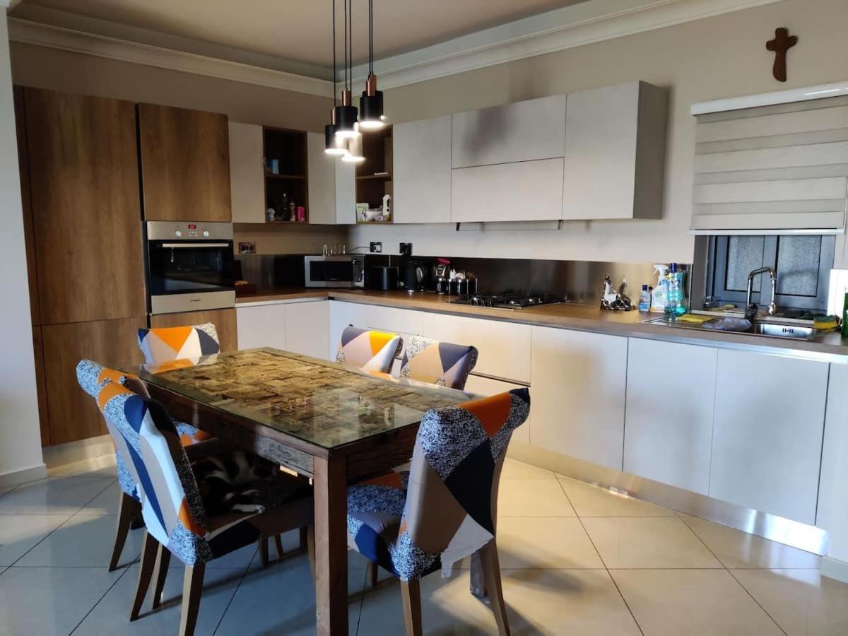 Cosy Designer Finished Apartment With Unobstructed Views St. Paul's Bay Exteriör bild